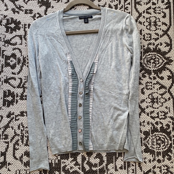 Banana Republic Pima Cotton V-Neck Ruffle Cardigan sweater. Size SP - Picture 7 of 7